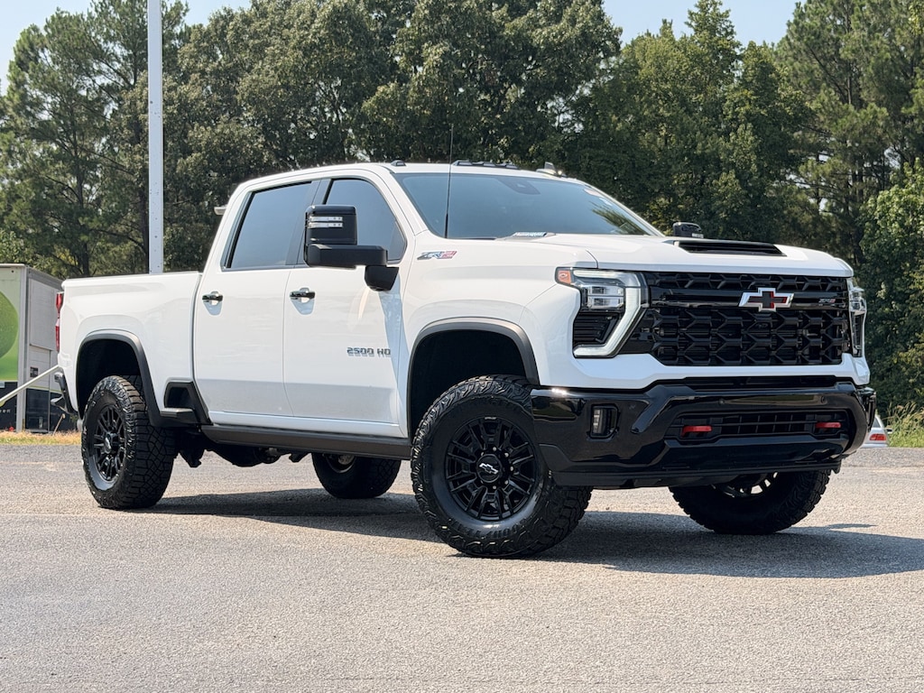 Used 2025 Chevrolet Silverado 2500HD ZR2 Pickup