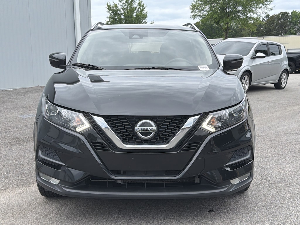 Used 2021 Nissan Rogue Sport SV SUV
