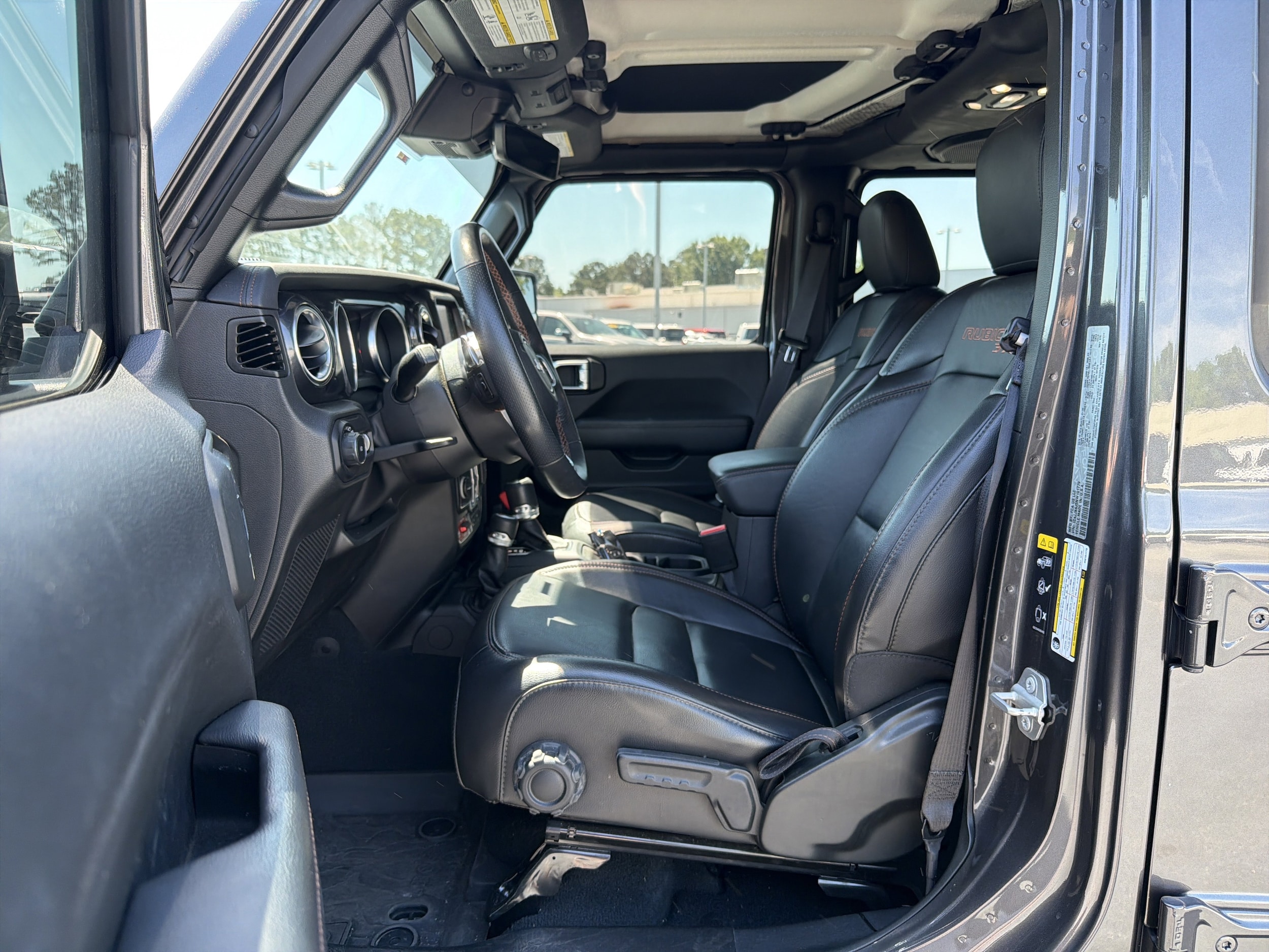 2022 Jeep Wrangler Unlimited Rubicon 392 photo 3