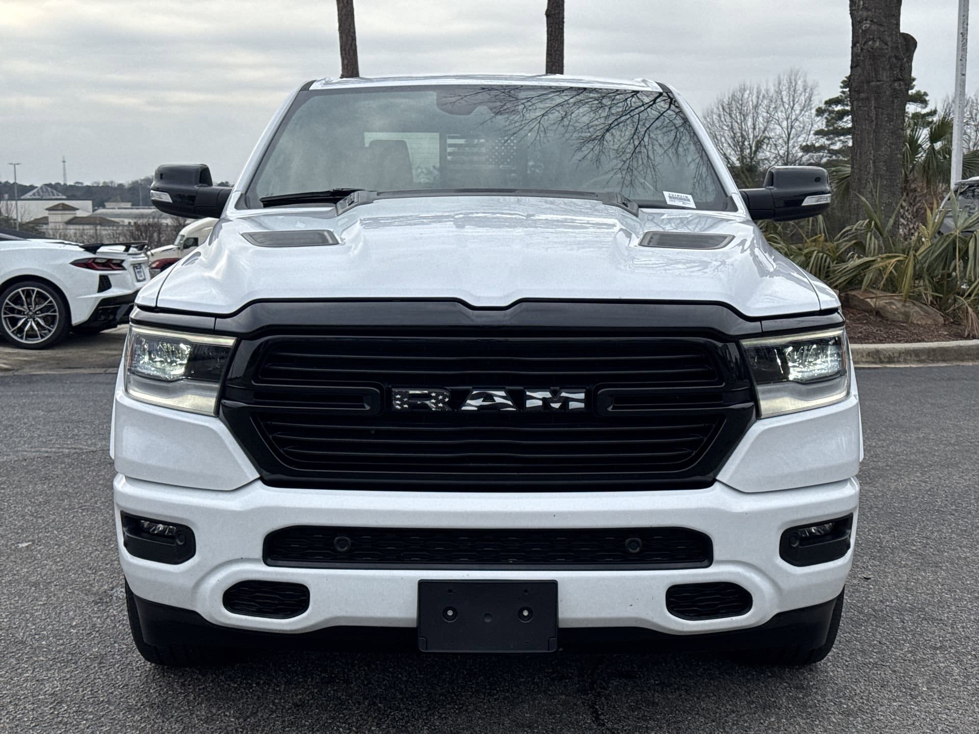 2022 Ram 1500 Laramie photo 2