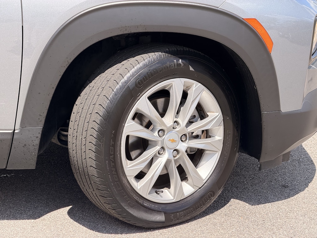 Used 2023 Chevrolet Trailblazer LS SUV