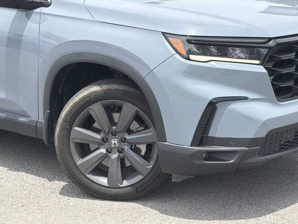 Used 2023 Honda Pilot Sport SUV