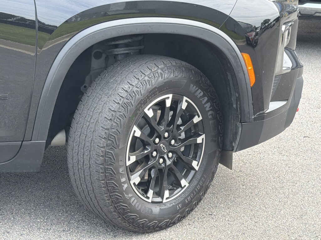 Used 2024 Chevrolet Traverse AWD Z71 SUV