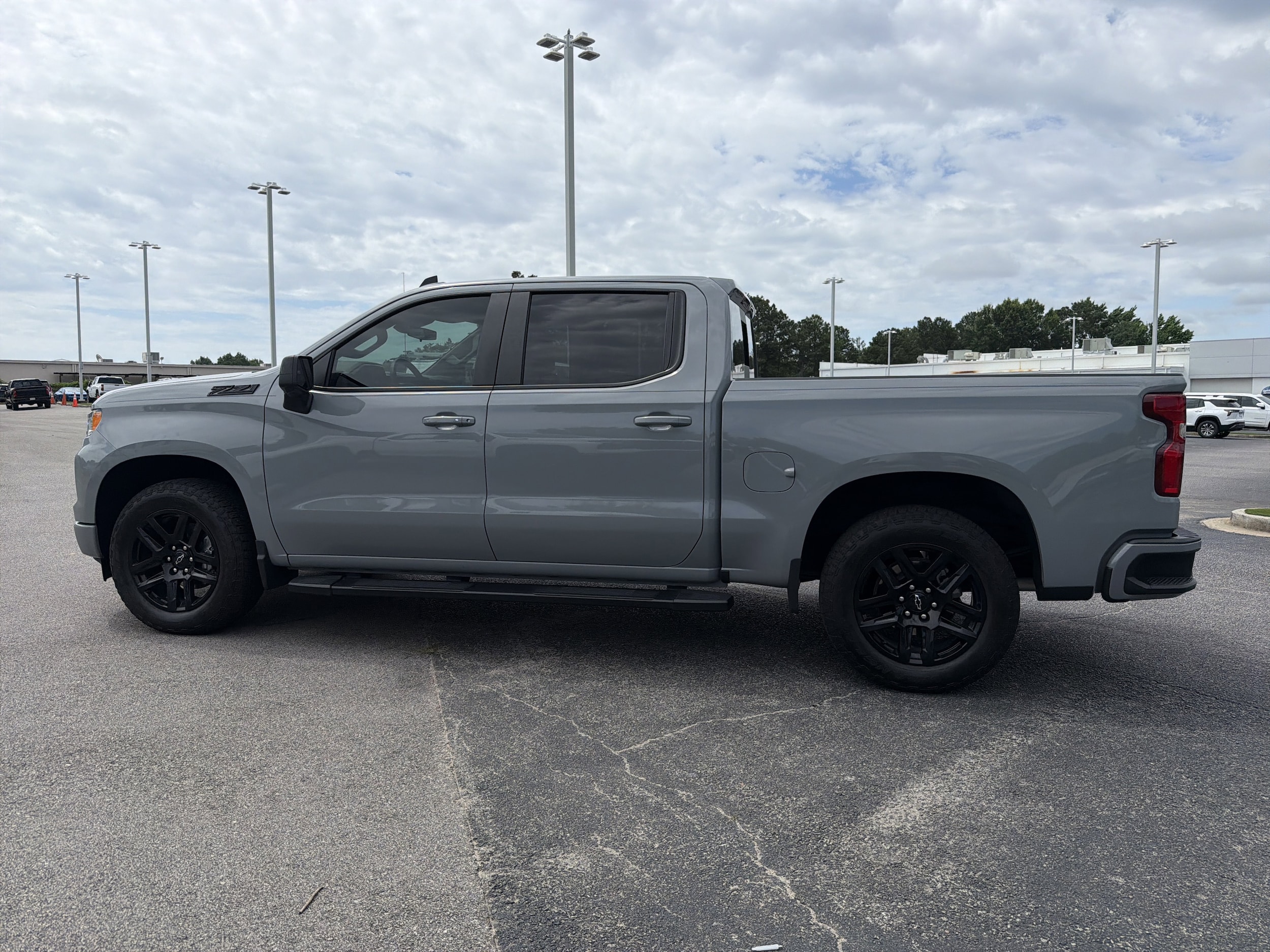 ヤマヤ様　fc グレー Used 2024 Chevrolet Silverado 1500 For Sale in COLUMBIA, SC VIN