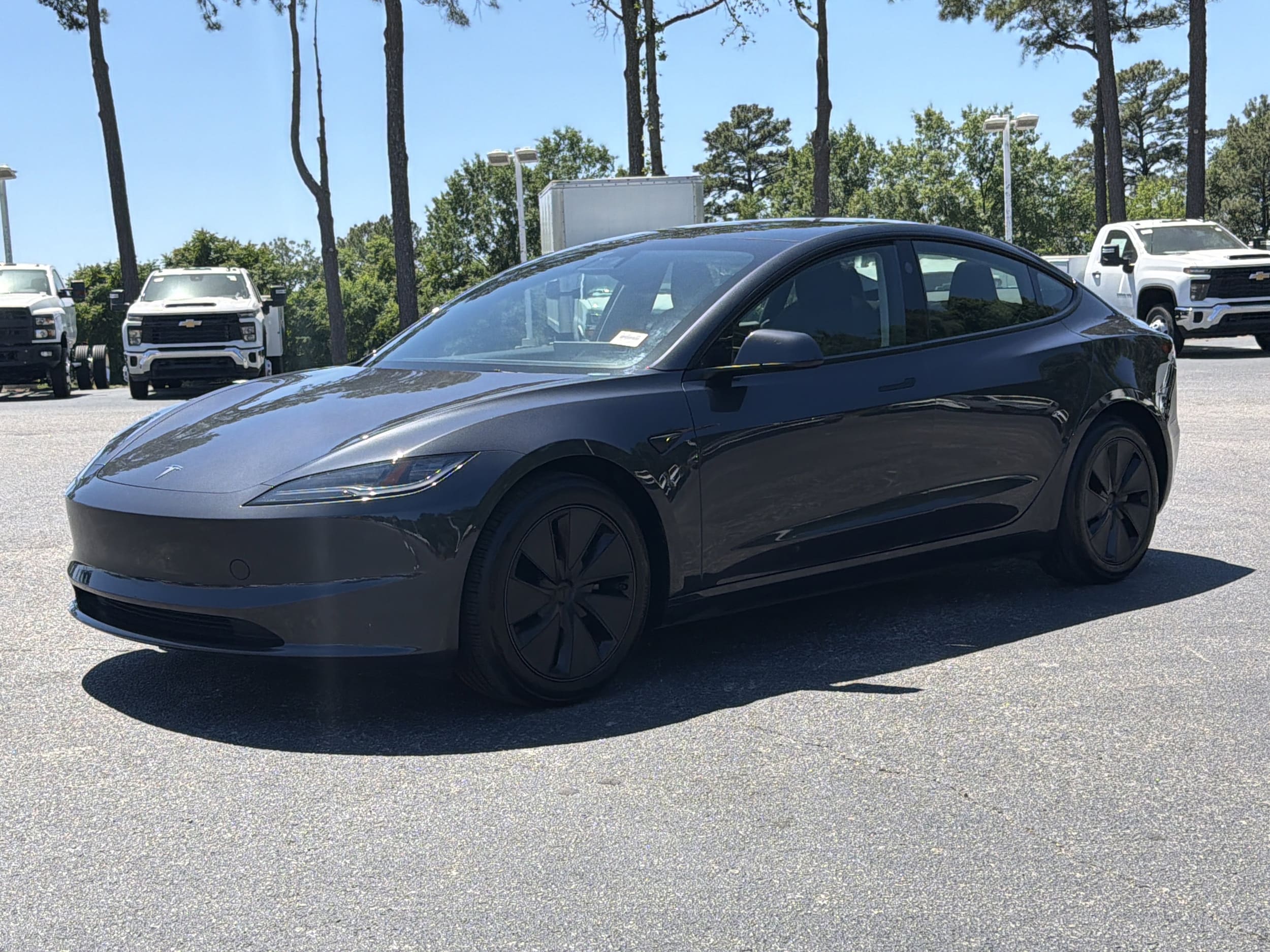 2025 Tesla Model 3 Long Range photo 3