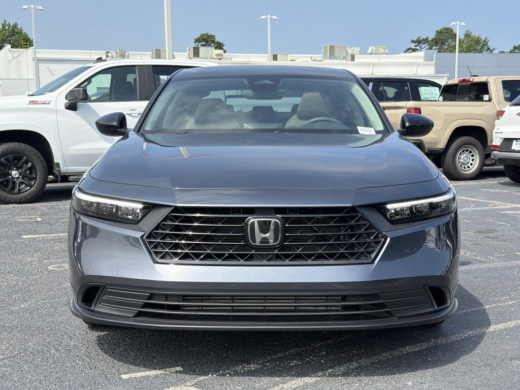 Used 2025 Honda Accord SE Sedan