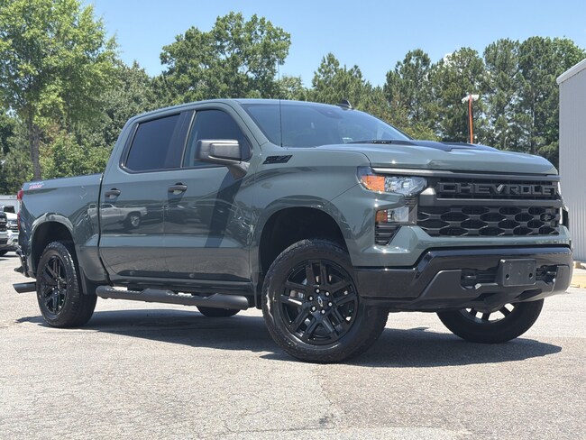2025 Chevrolet Silverado 1500 Custom Trail Boss Pickup