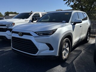 2025 Toyota Grand Highlander LE SUV