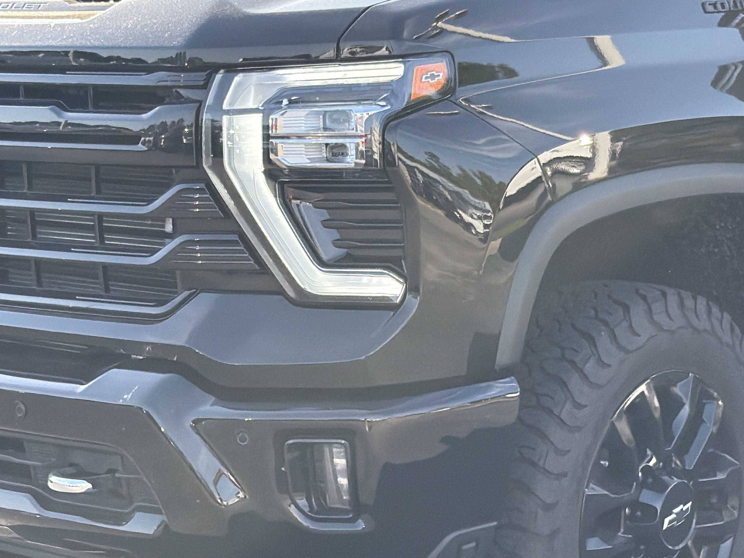 2025 Chevrolet Silverado 2500HD High Country photo 6