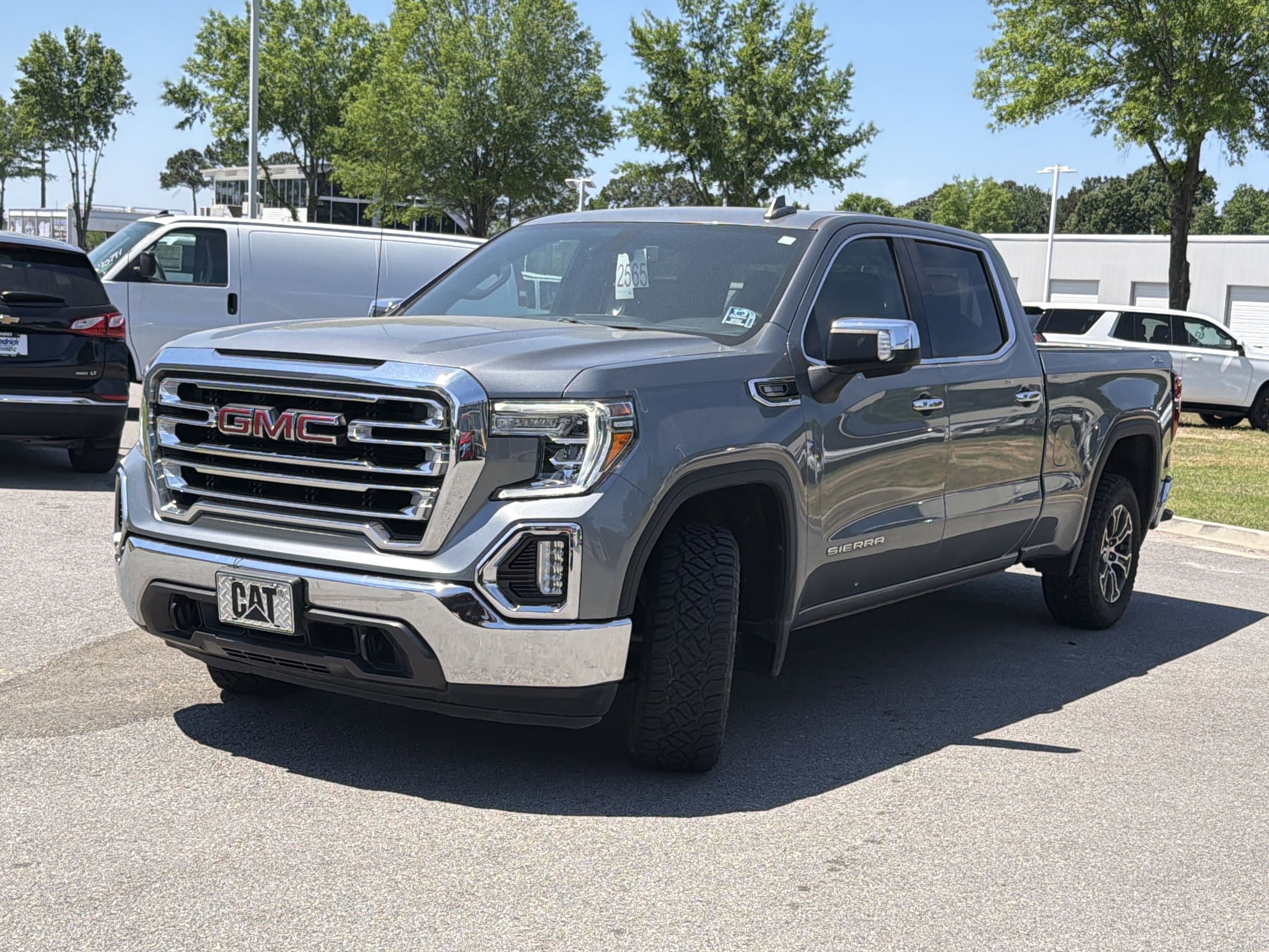 2022 GMC Sierra 1500 Limited SLT photo 6
