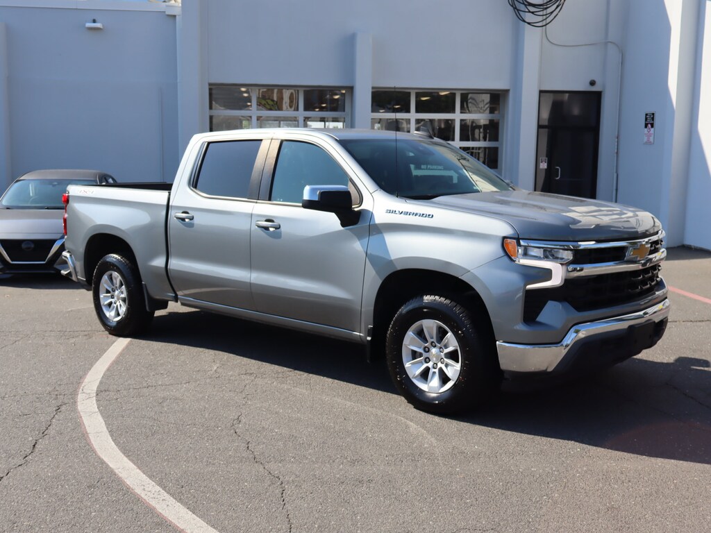Used 2023 Chevrolet Silverado 1500 LT Pickup