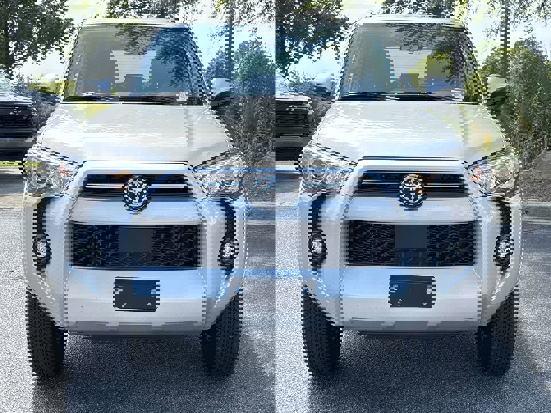 2024 Toyota 4Runner SR5 photo 2
