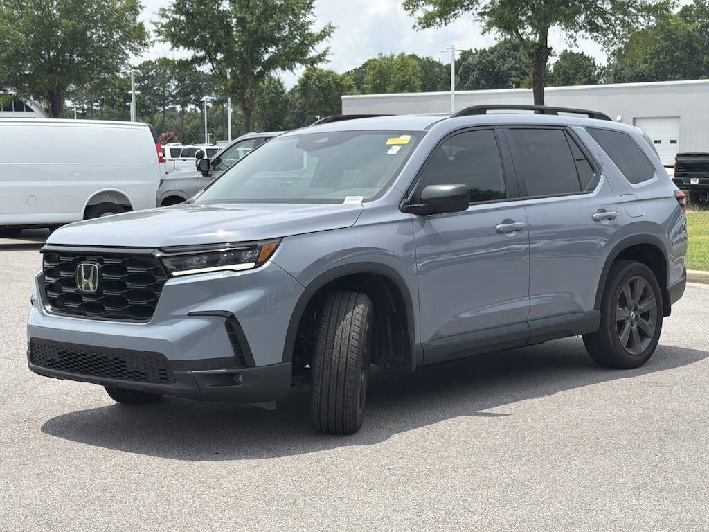 Used 2023 Honda Pilot Sport SUV