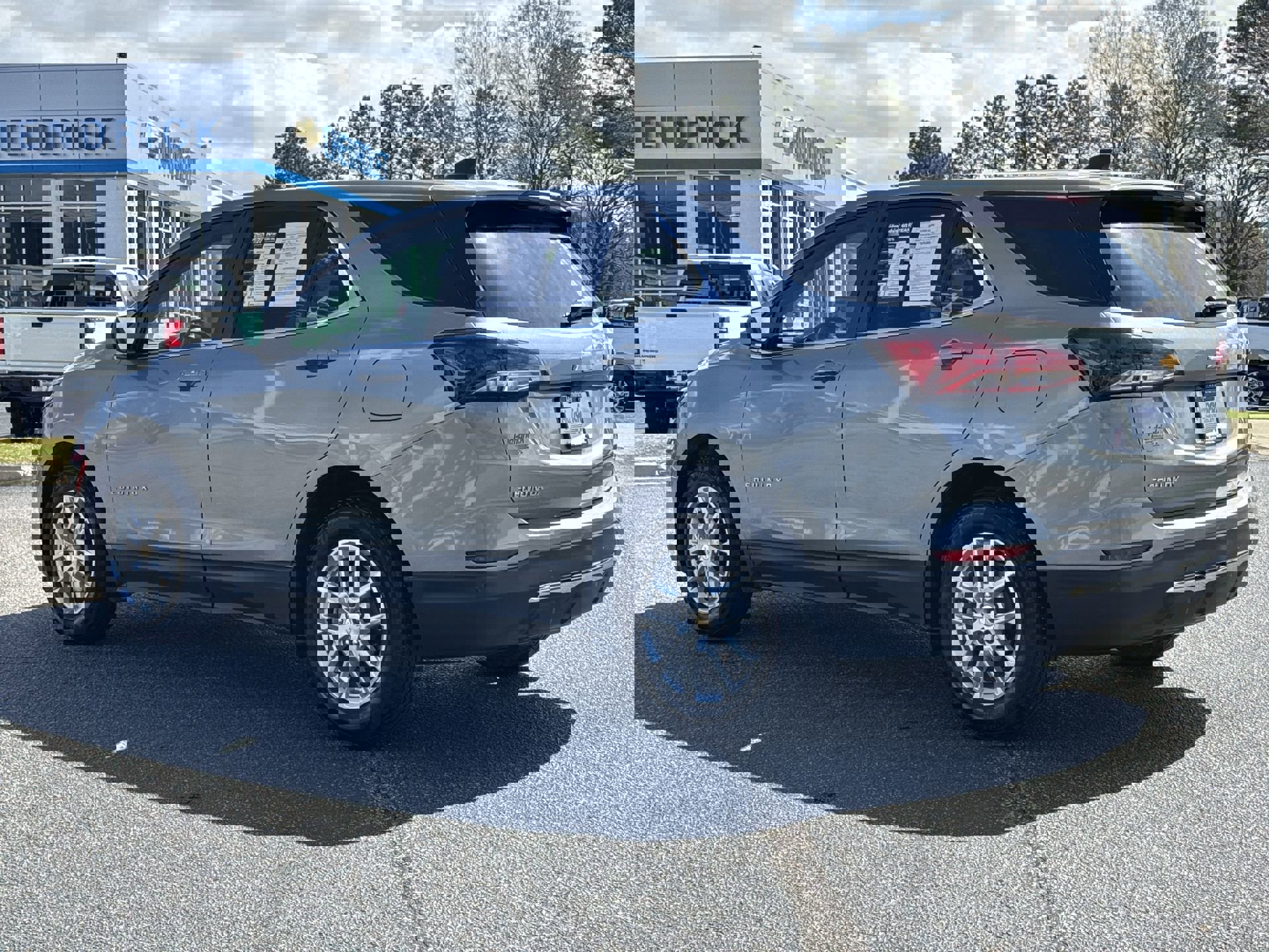 2024 Chevrolet Equinox LT photo 6