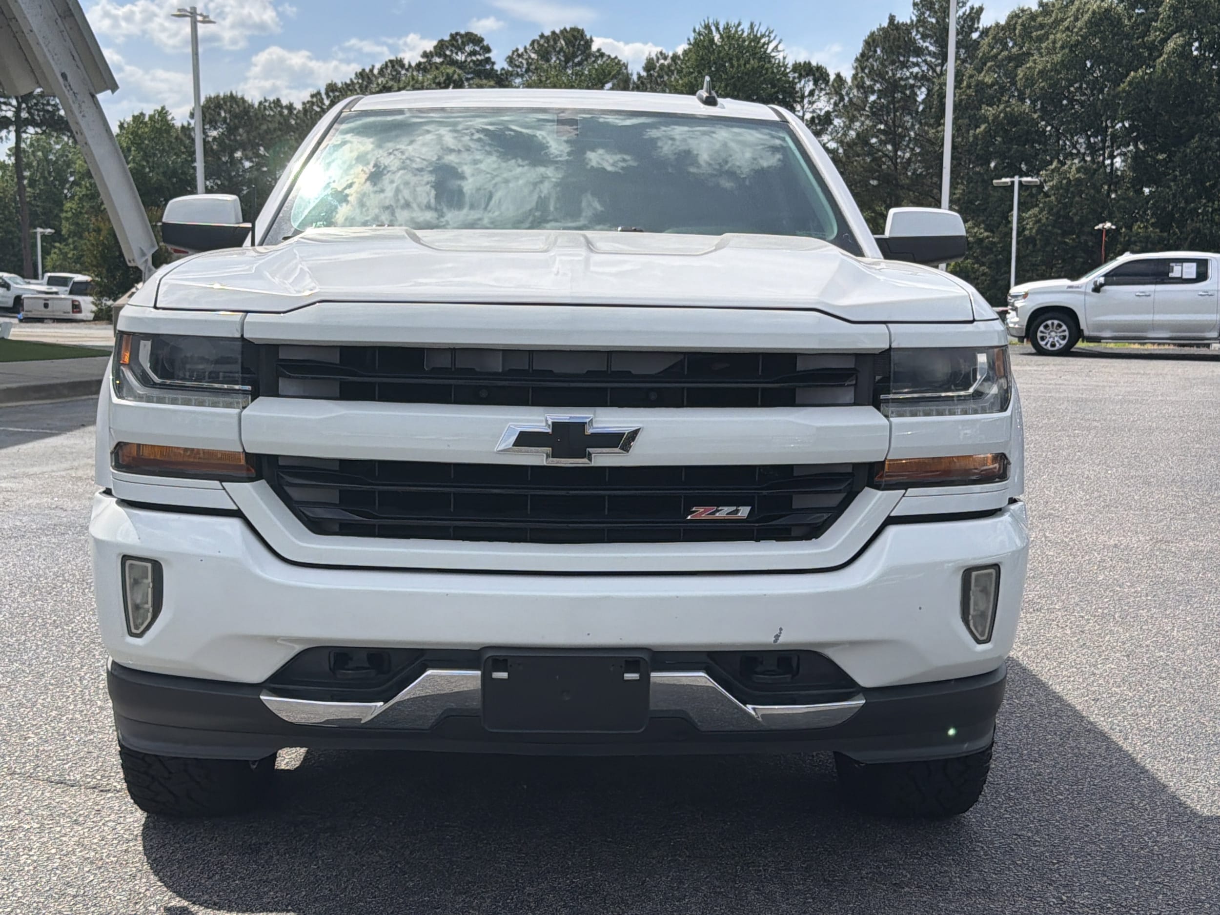 2016 Chevrolet Silverado 1500 LT photo 4
