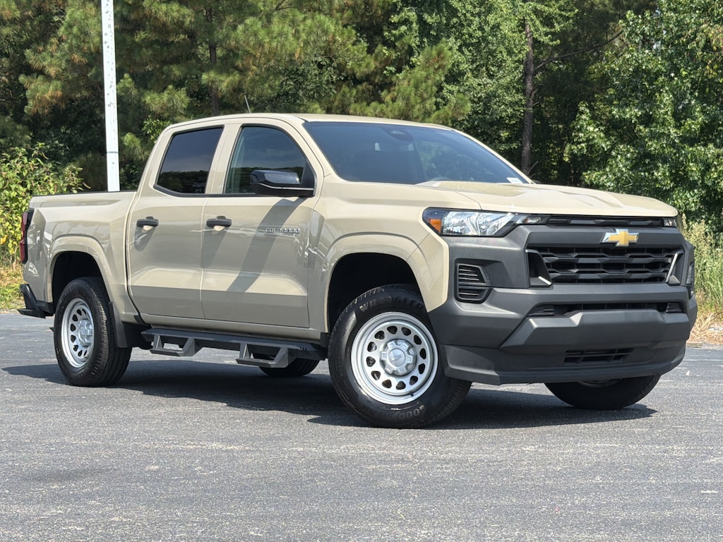Used 2024 Chevrolet Colorado 2WD Work Truck Pickup