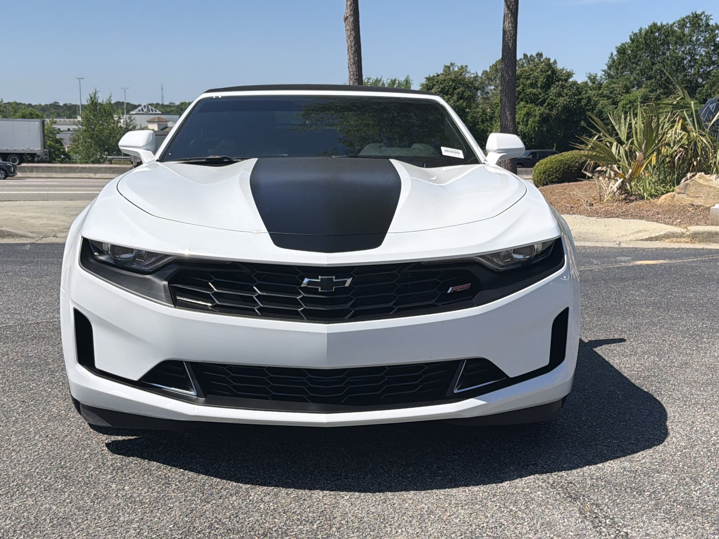 2023 Chevrolet Camaro 1LT photo 4