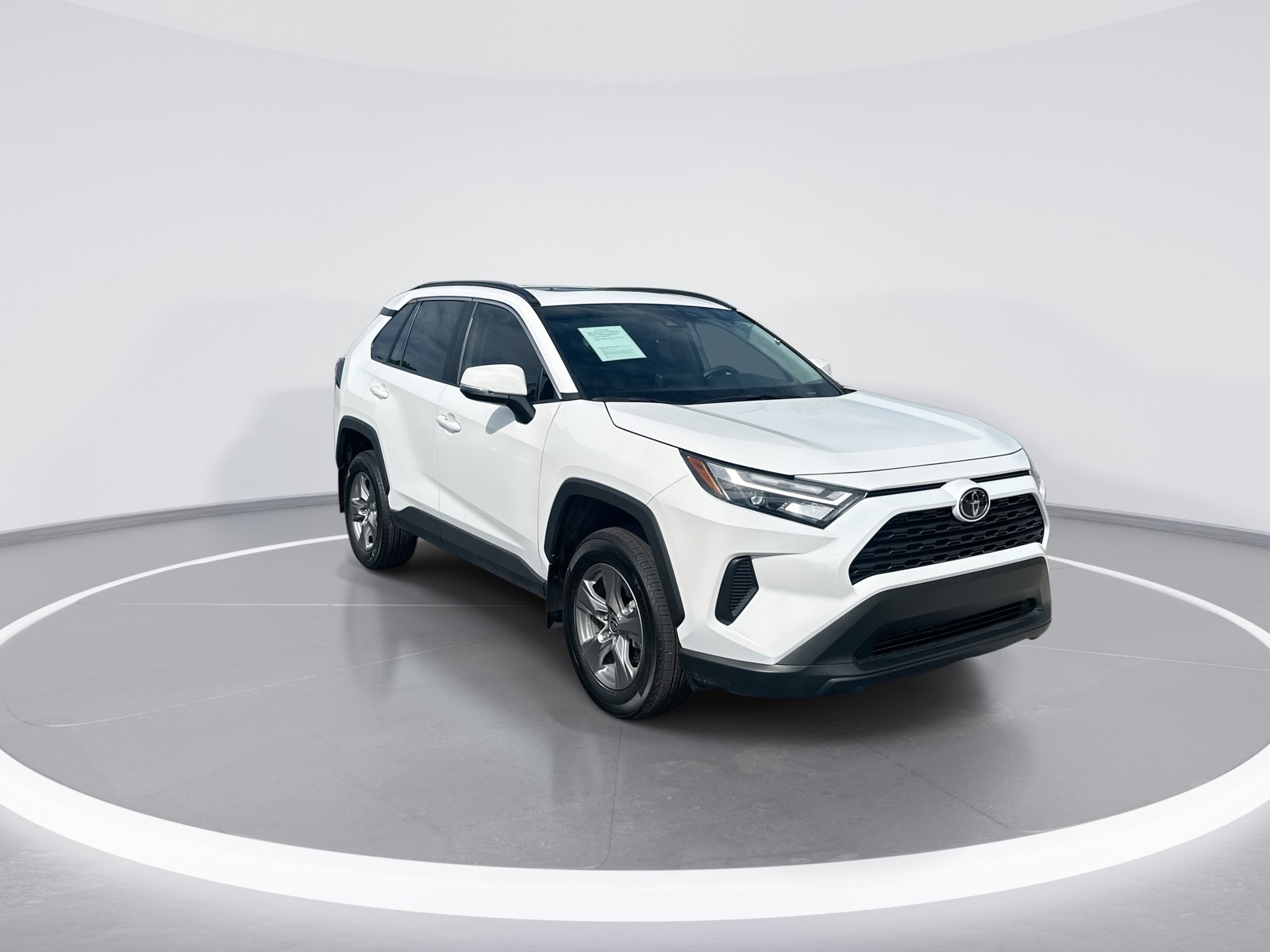 2025 Toyota RAV4 XLE SUV