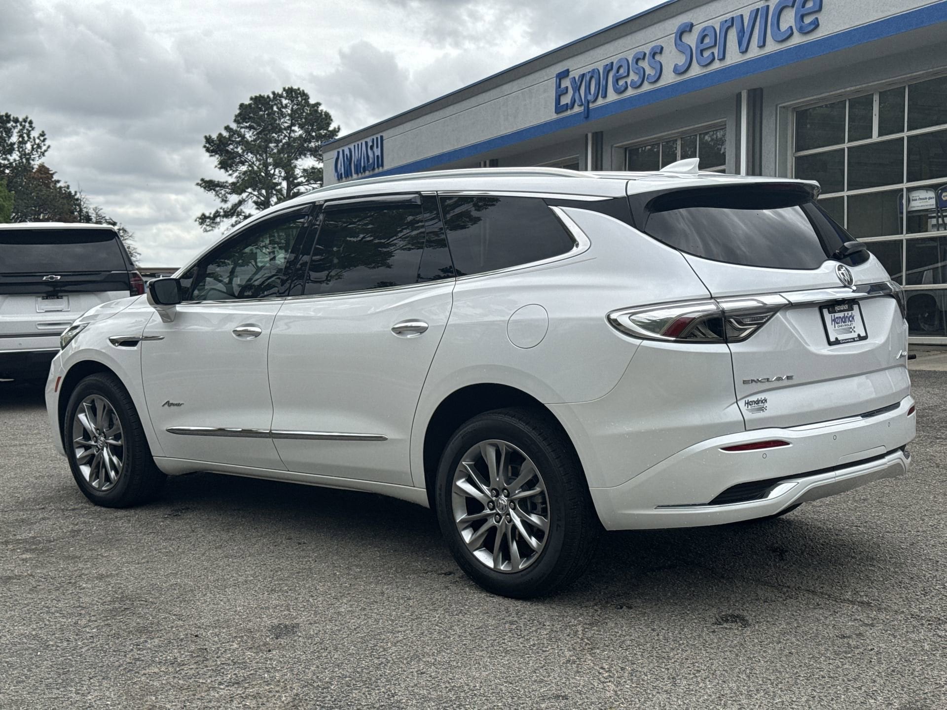 2023 Buick Enclave Avenir photo 6