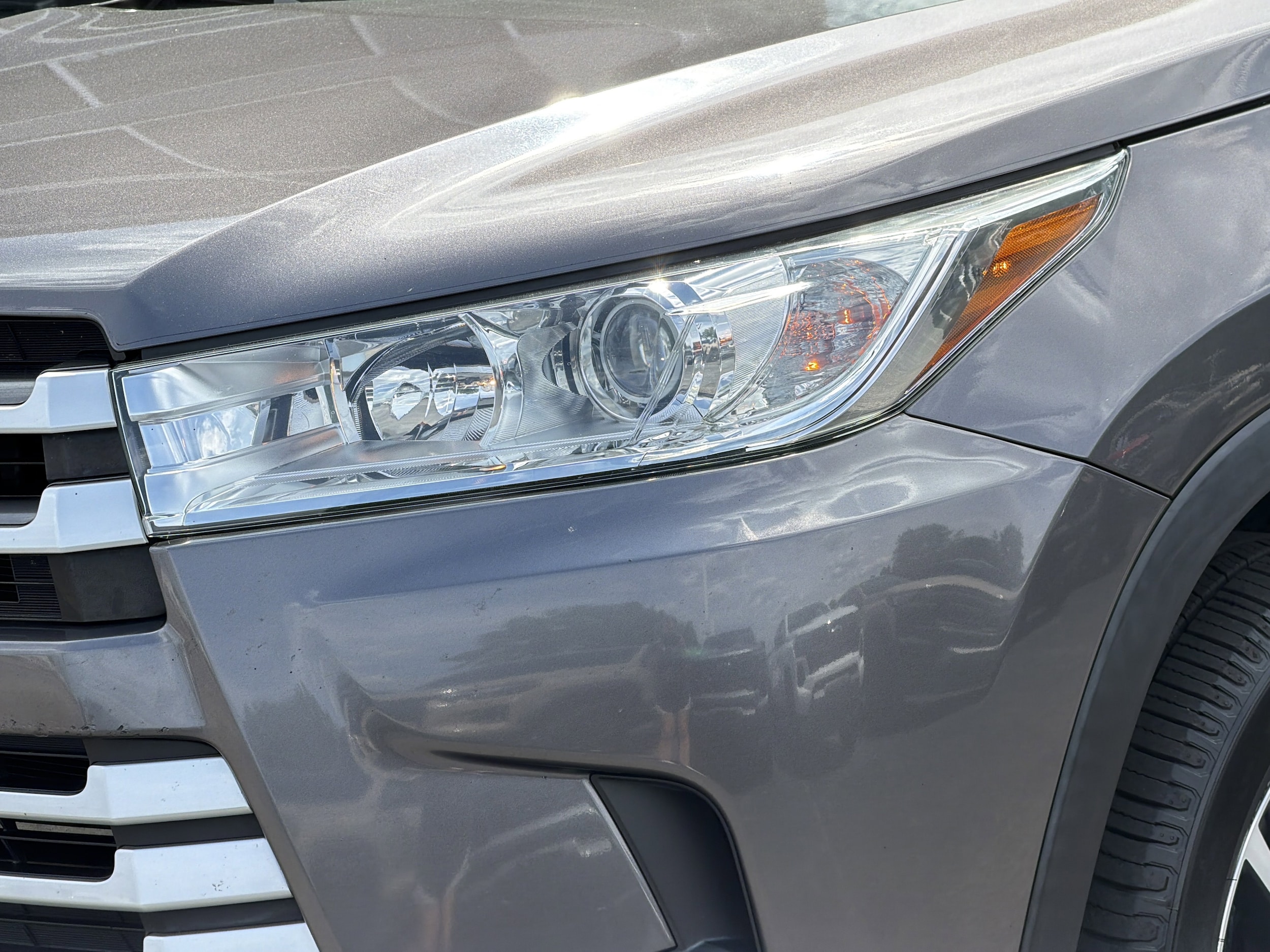 2019 Toyota Highlander XLE photo 6