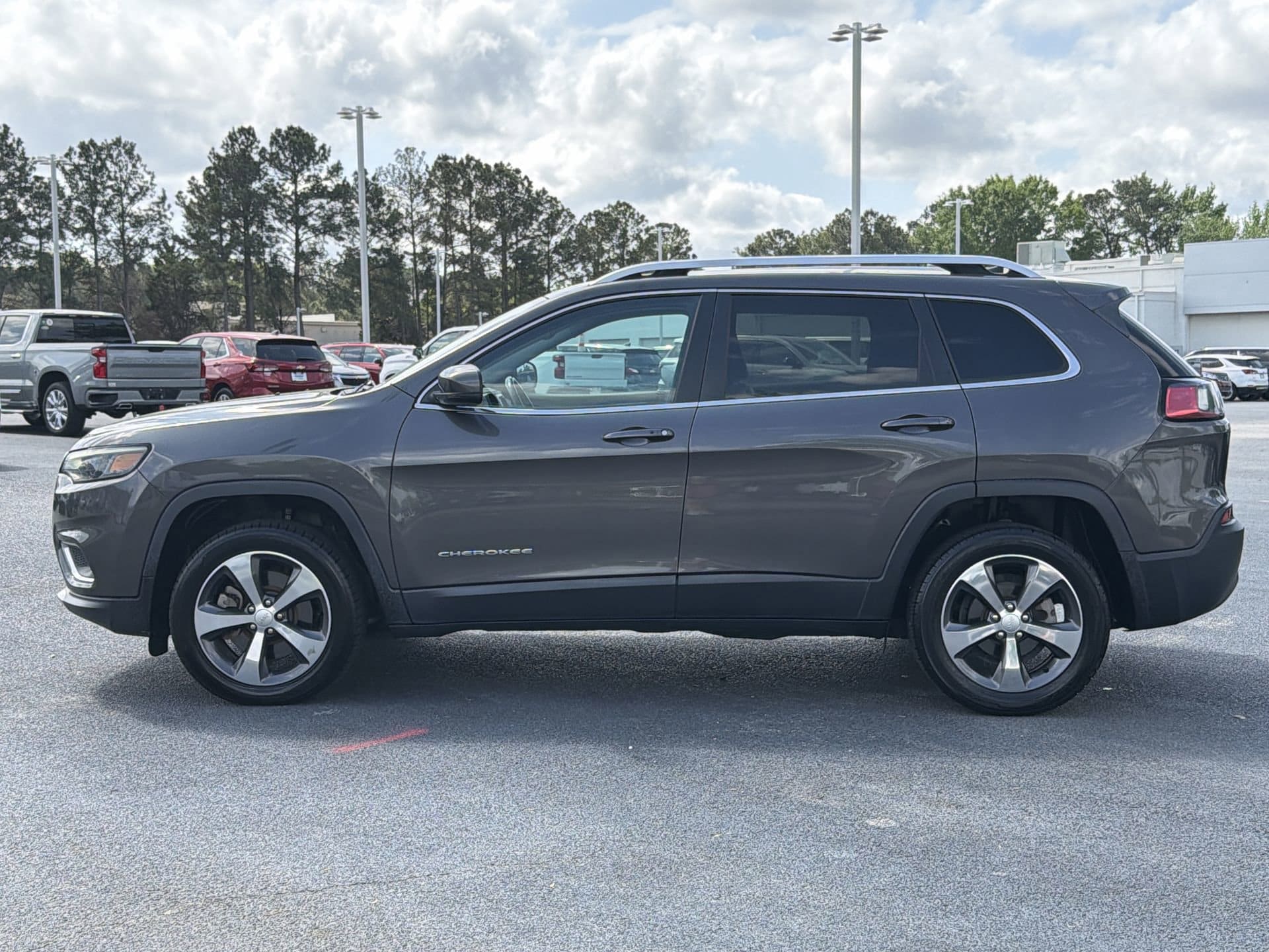 2020 Jeep Cherokee Limited photo 5