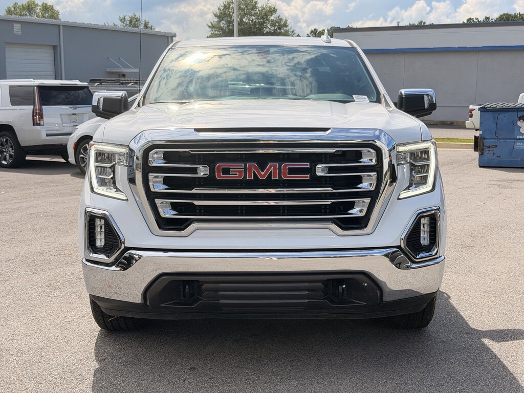 Used 2021 GMC Sierra 1500 SLT Pickup