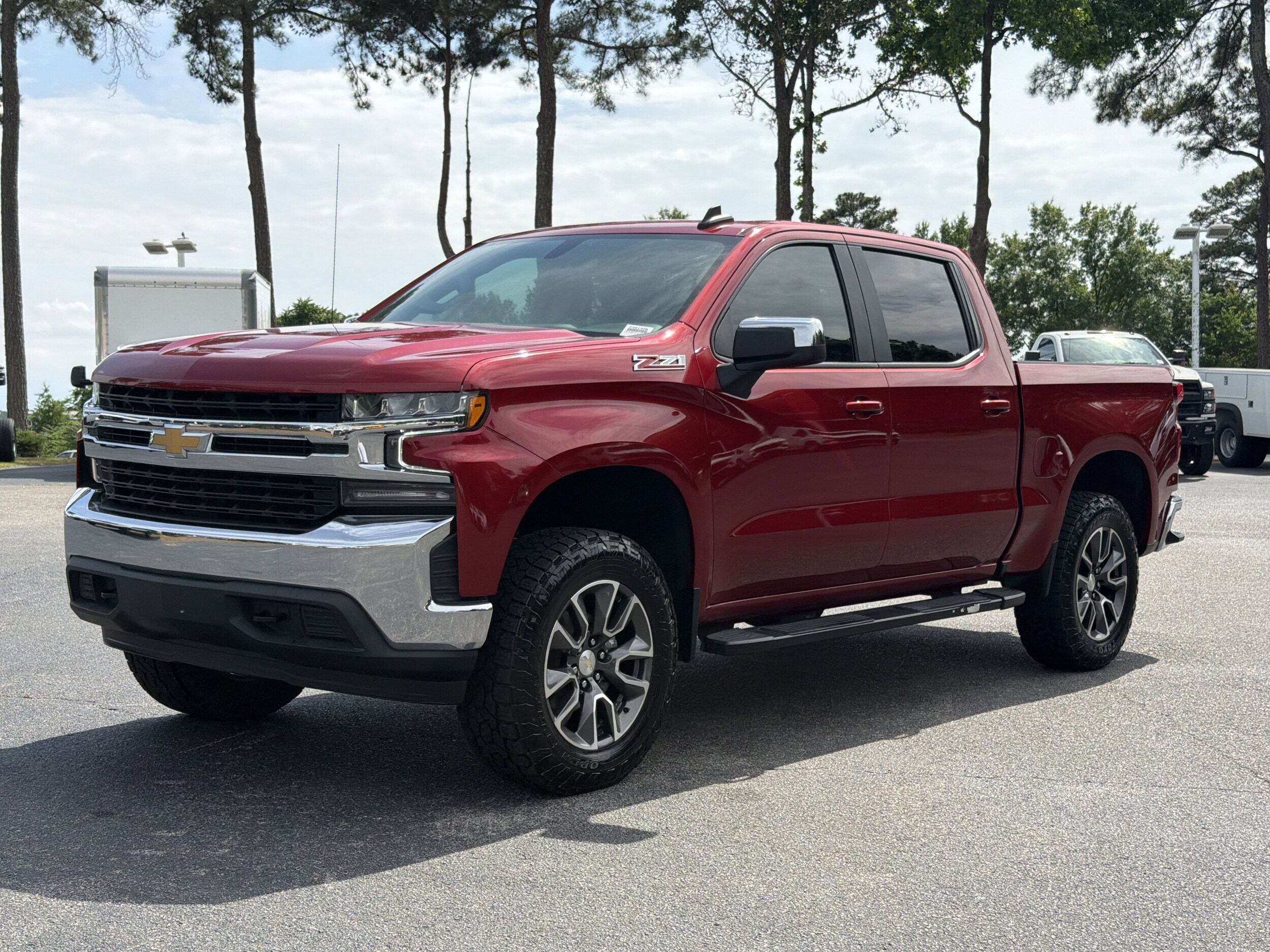 2021 Chevrolet Silverado 1500 LT photo 5