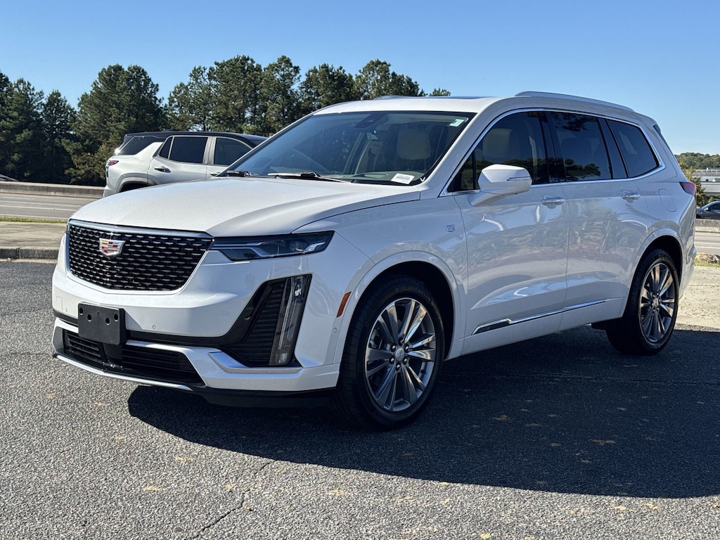 Used 2025 CADILLAC XT6 FWD Premium Luxury SUV