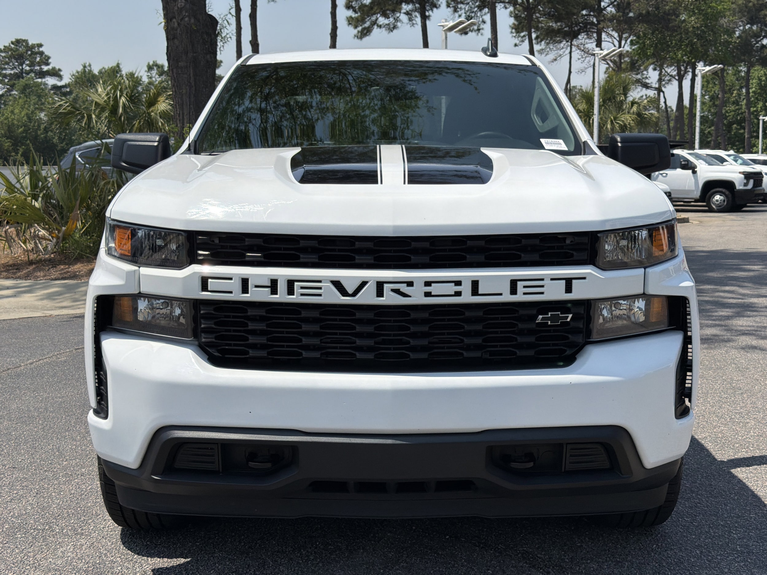 2022 Chevrolet Silverado 1500 LTD Custom photo 4