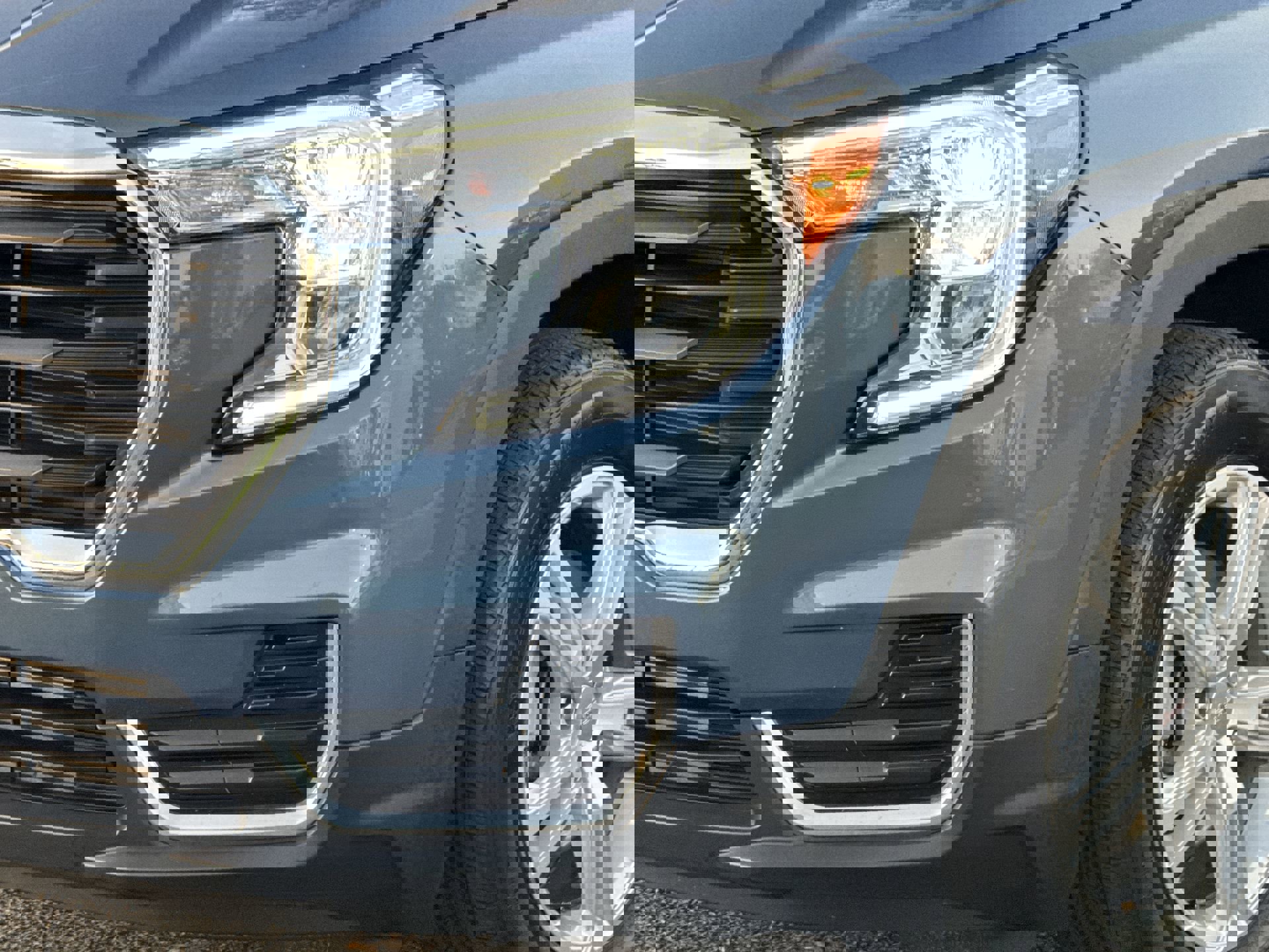 2024 Gmc Terrain SLE photo 3