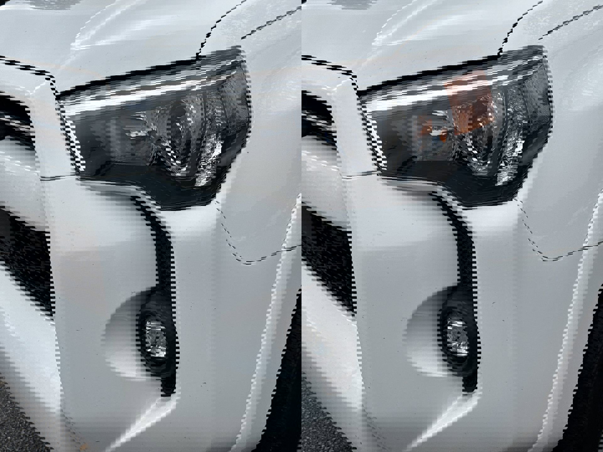 2023 Toyota 4Runner SR5 Premium photo 4