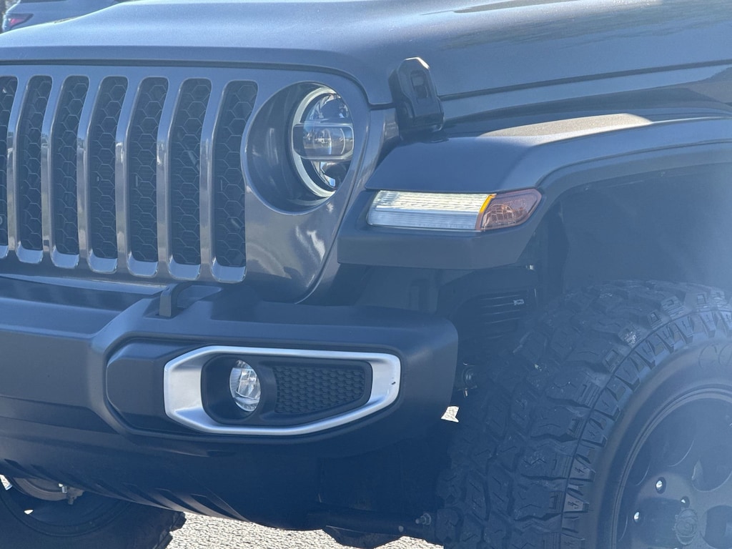 Used 2022 Jeep Gladiator Sport S Pickup
