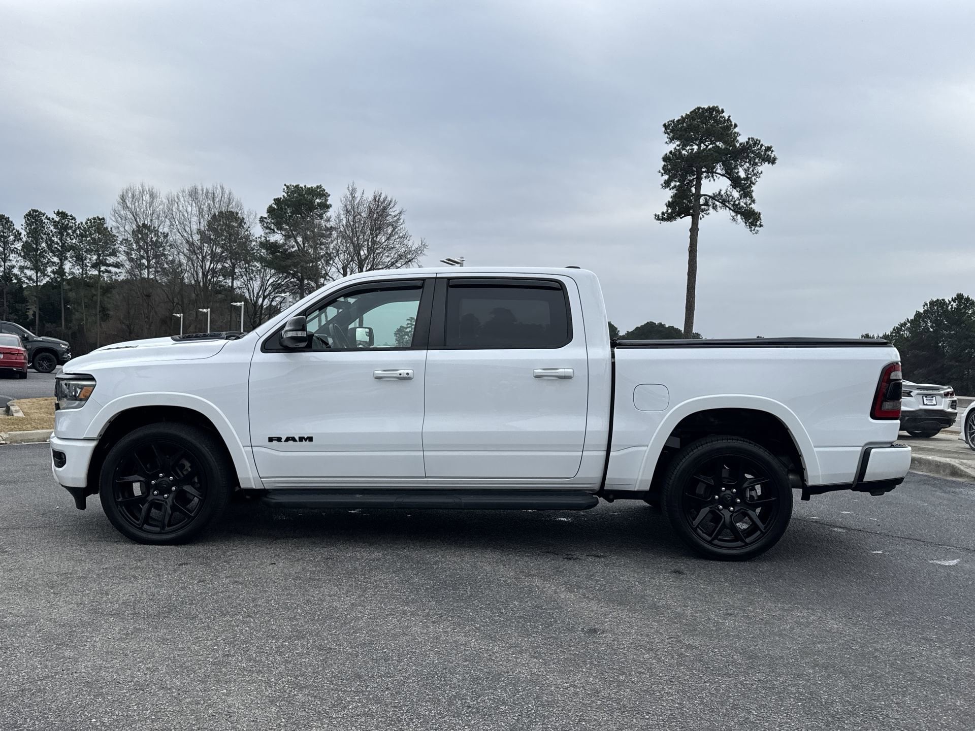 2022 Ram 1500 Laramie photo 5