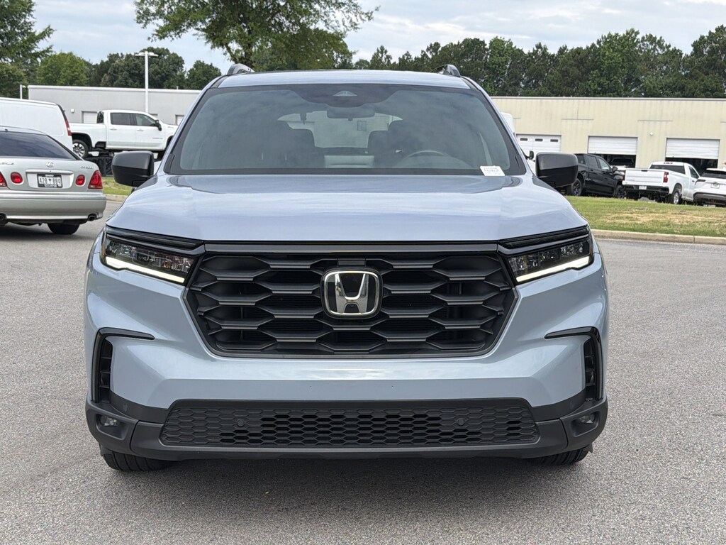 Used 2023 Honda Pilot Sport SUV