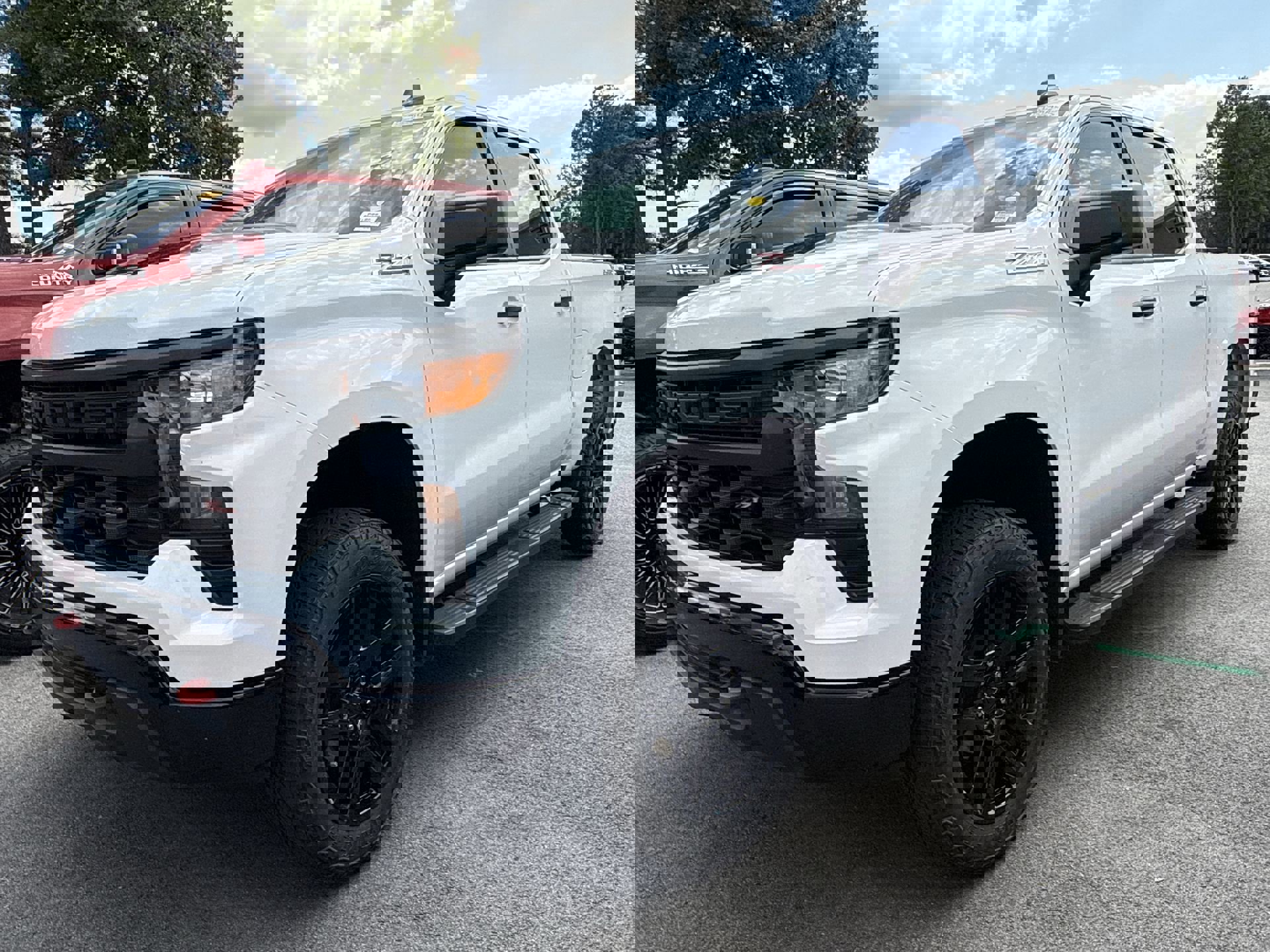 2023 Chevrolet Silverado 1500 Custom Trail Boss photo 3