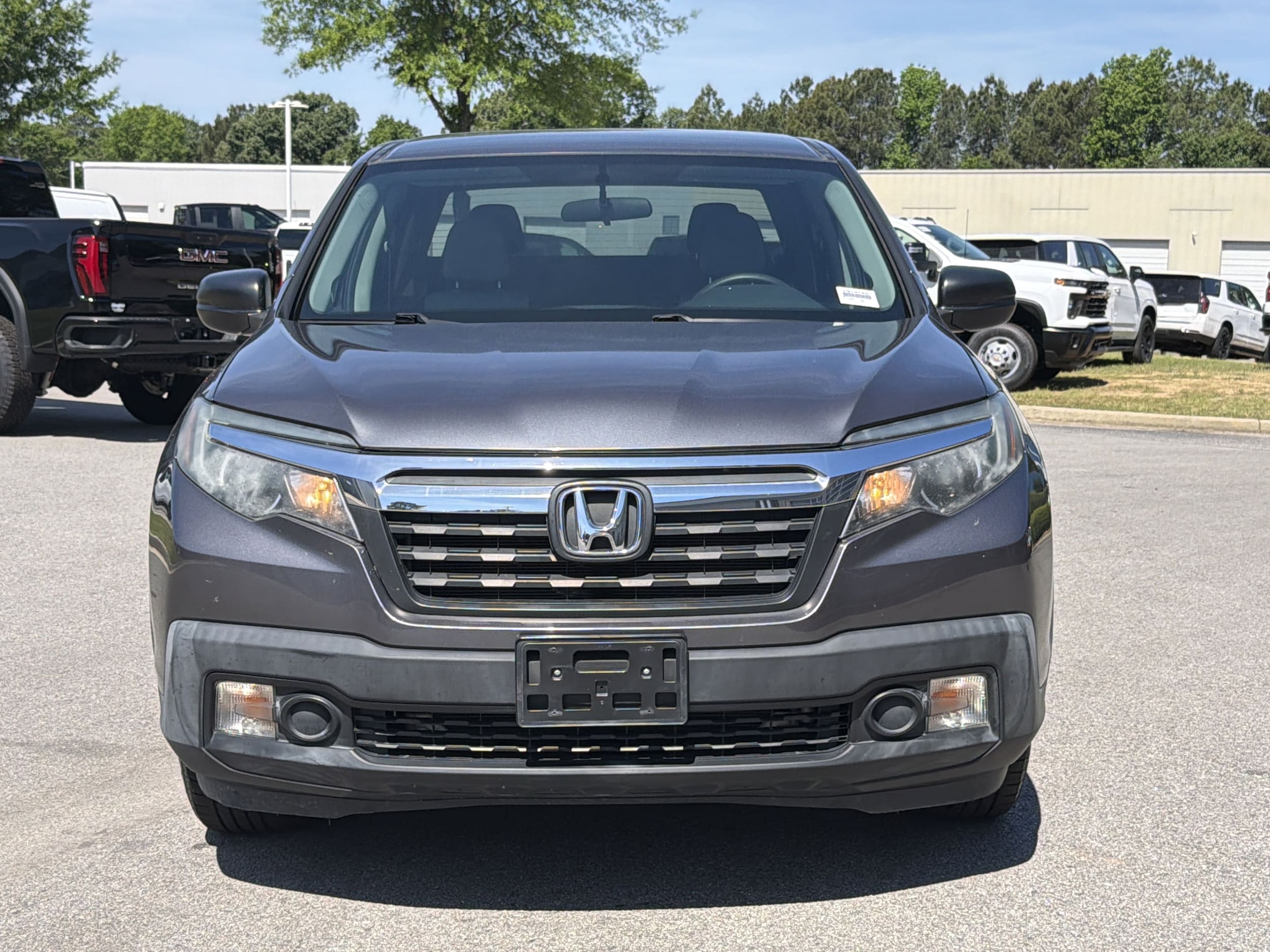 2019 Honda Ridgeline RT photo 4