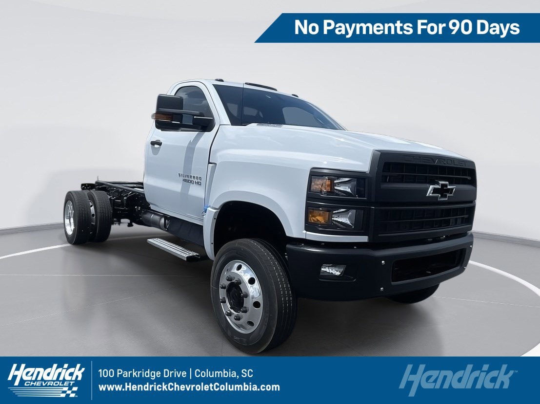 2024 Chevrolet Silverado 4500 Medium Duty Chassis Cab Work Truck's photo