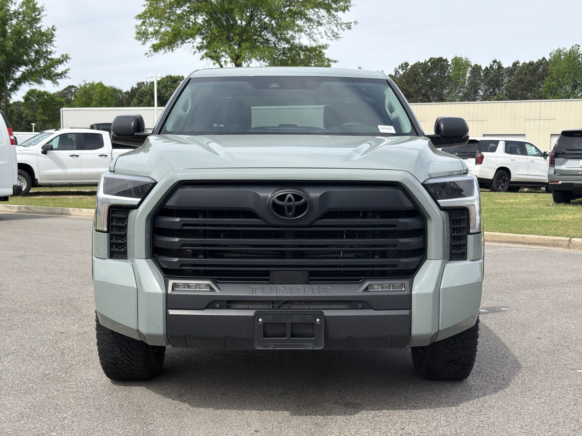 2024 Toyota Tundra 4WD SR5 photo 2
