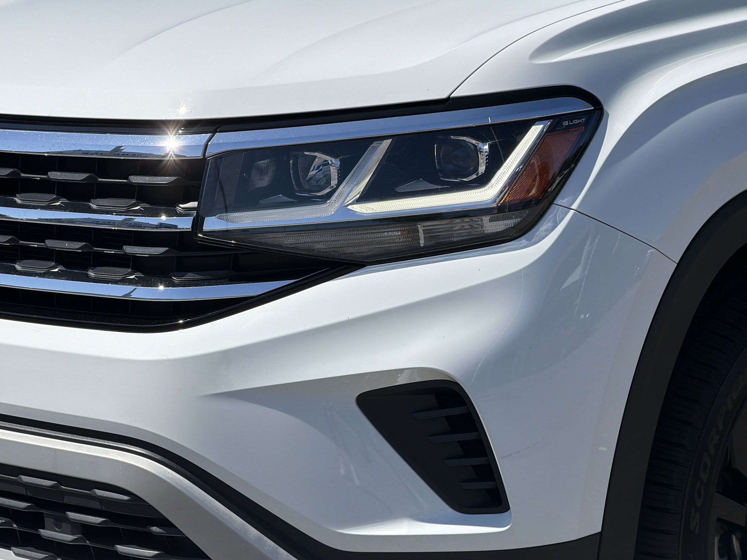 2022 Volkswagen Atlas 3.6L V6 SE w/Technology photo 6