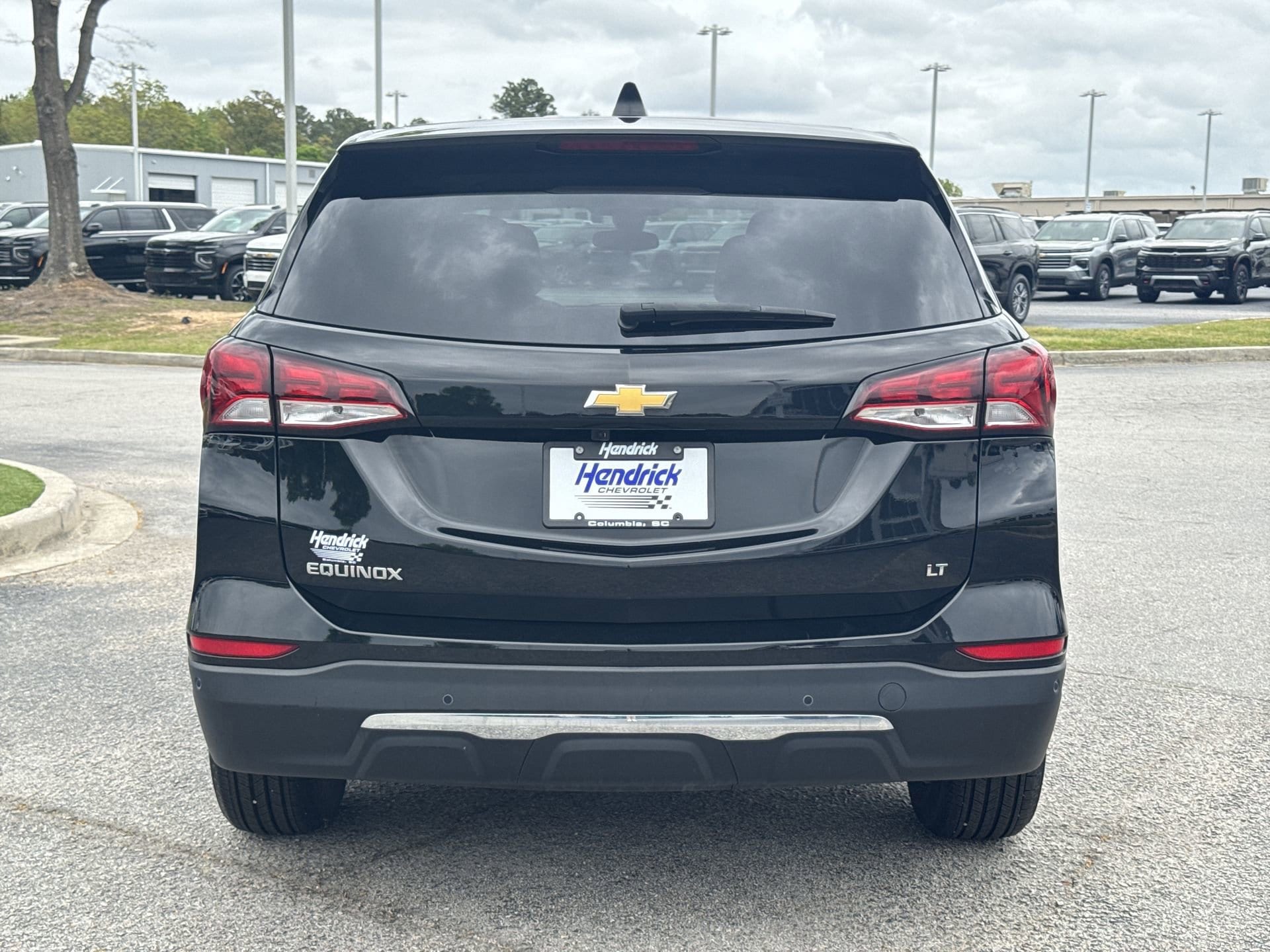 2024 Chevrolet Equinox LT photo 3