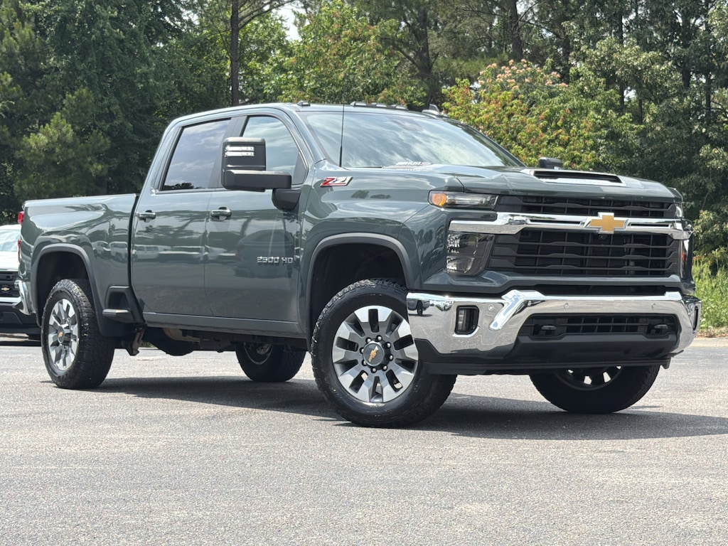 Used 2025 Chevrolet Silverado 2500HD LT Pickup