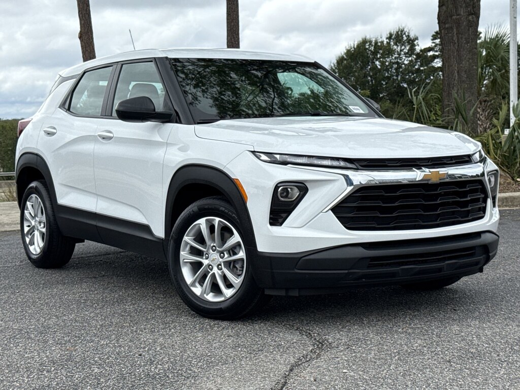 Used 2024 Chevrolet Trailblazer LS SUV