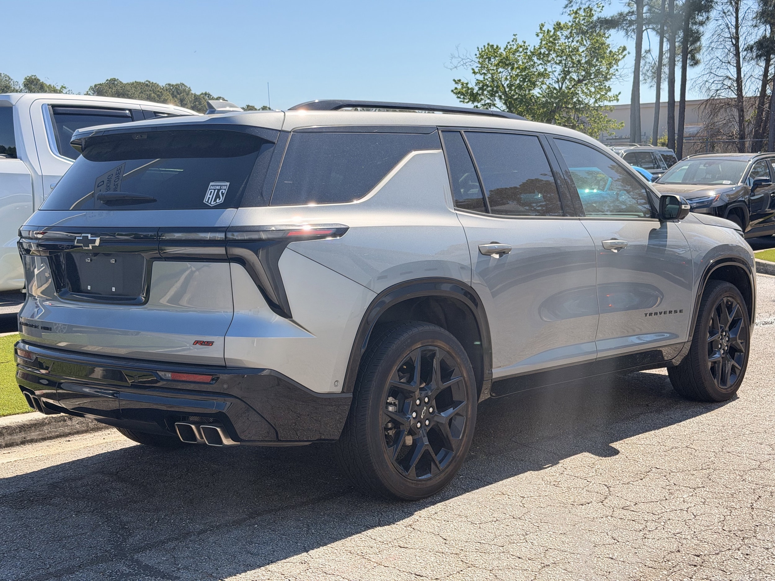 2024 Chevrolet Traverse AWD RS photo 6