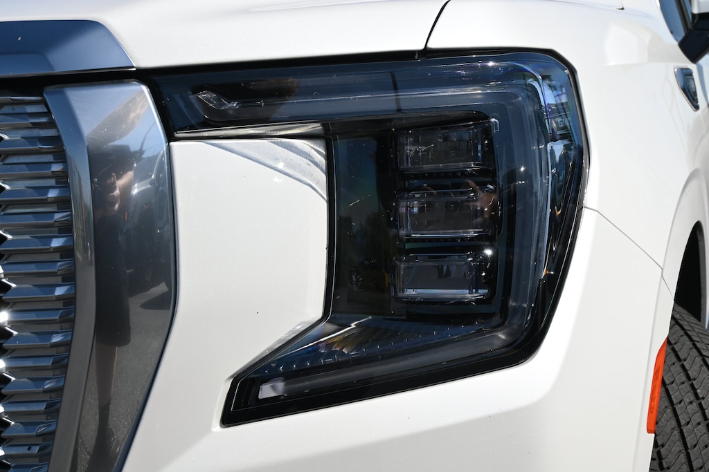 Used 2021 GMC Yukon XL Denali SUV