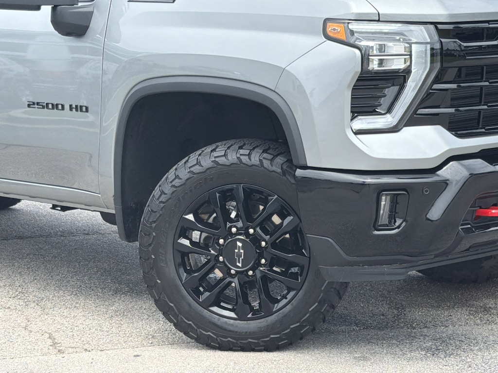 Used 2025 Chevrolet Silverado 2500HD LT Pickup