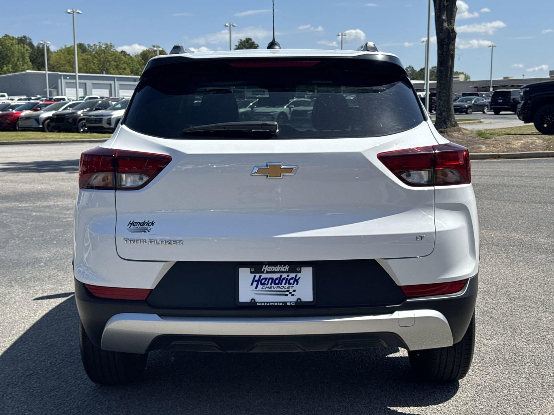 2023 Chevrolet Trailblazer LT photo 3