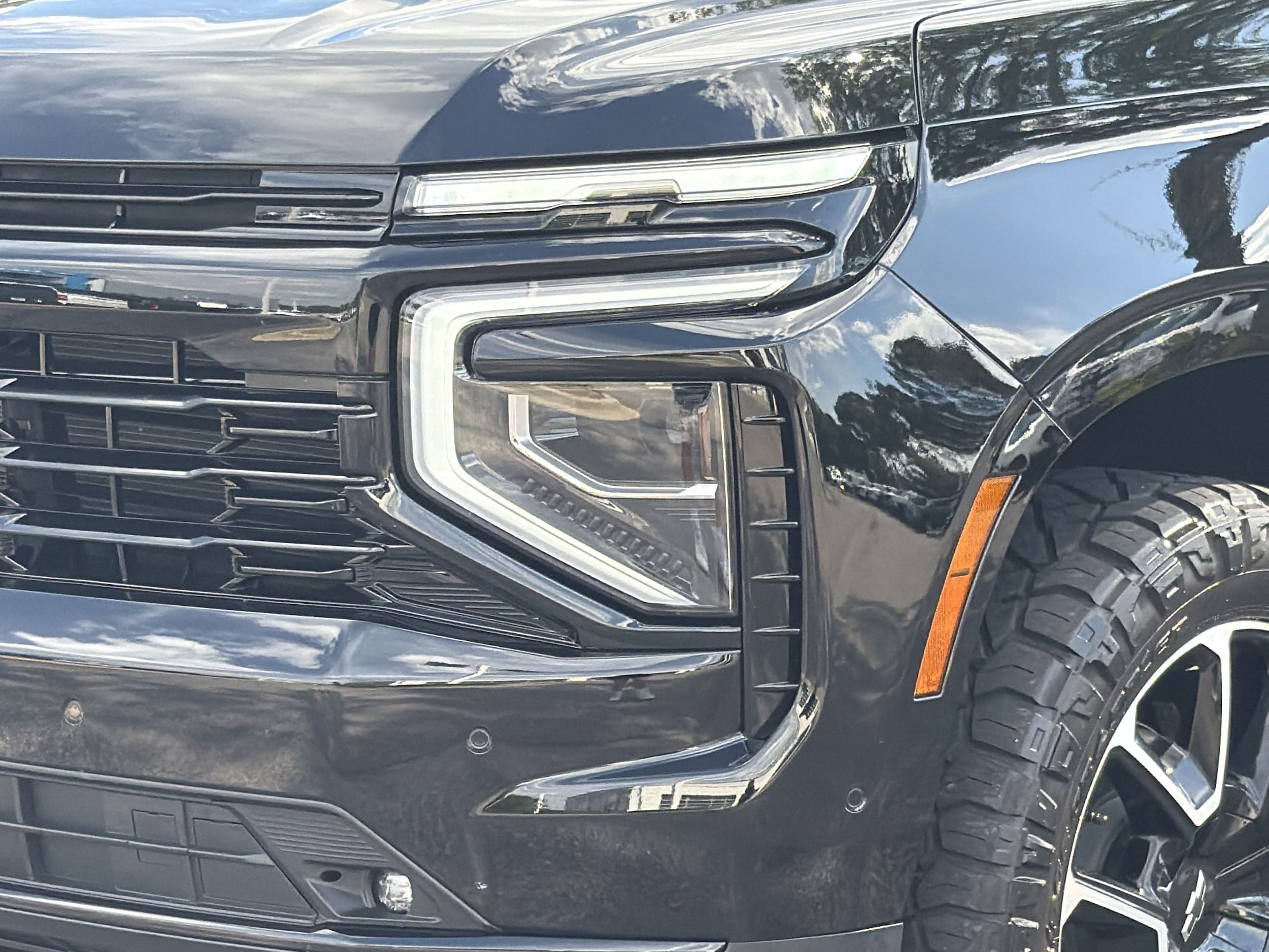 2026 Chevrolet Tahoe RST photo 4