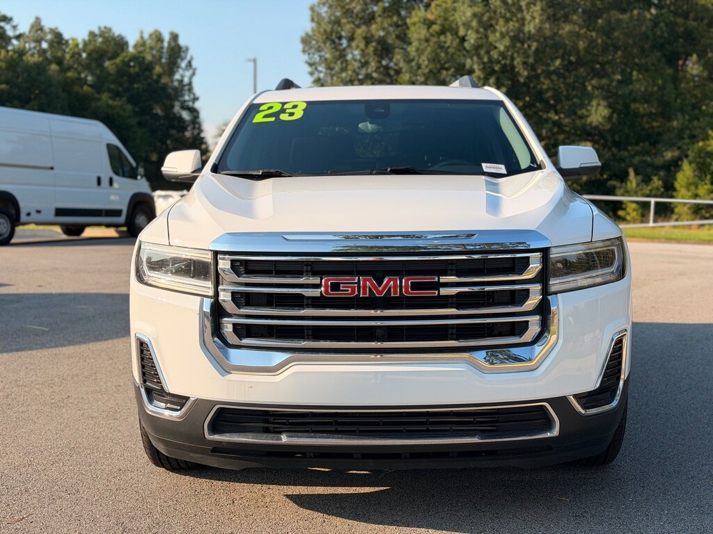 Used 2023 GMC Acadia SLE SUV