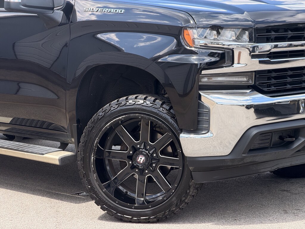 Used 2020 Chevrolet Silverado 1500 LT Pickup