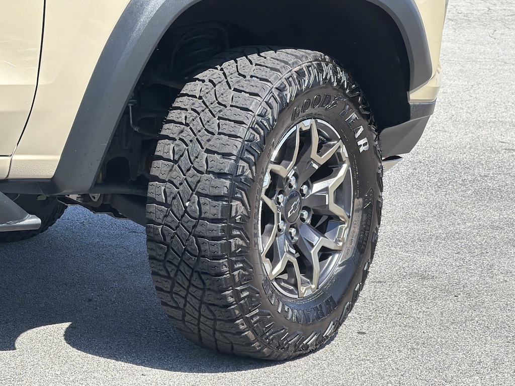 Used 2024 Chevrolet Colorado 4WD ZR2 Pickup
